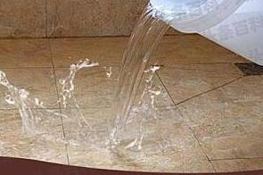 隆林漏水维修 免砸砖防水材料该如何施工